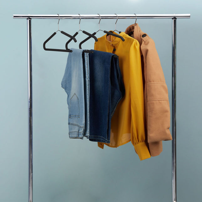 12 pcs. clothes hangers