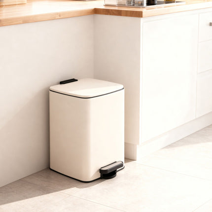 20L Kitchen Pedal Bin with Lid, Soft-Close