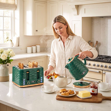 2-in-1 Green Toaster & Kettle Set, 7 Browning Levels