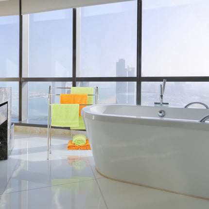 3-armed towel rail with shelf
