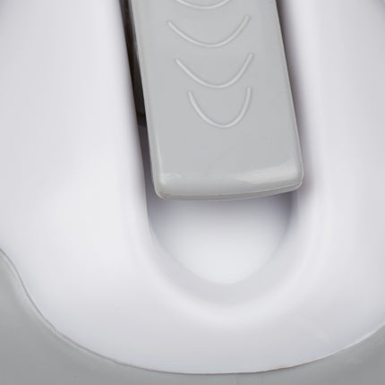 4 grip handles with suction cup