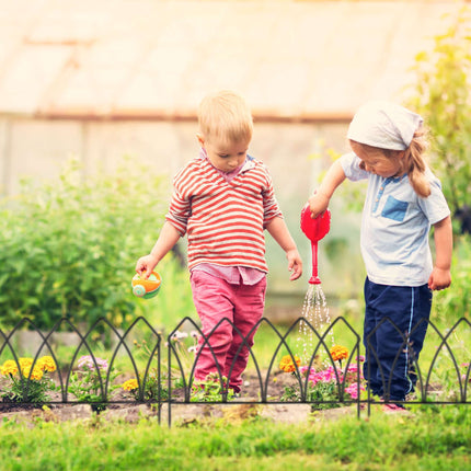 4-part flower bed fence in metal