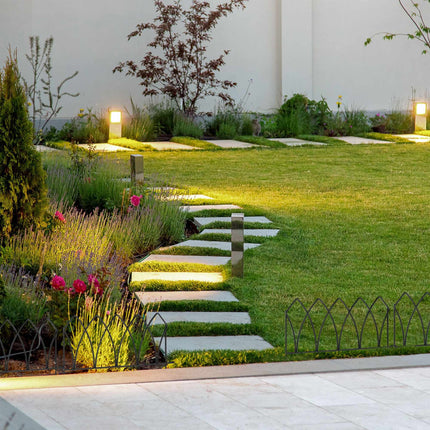 4-part flower bed fence in metal