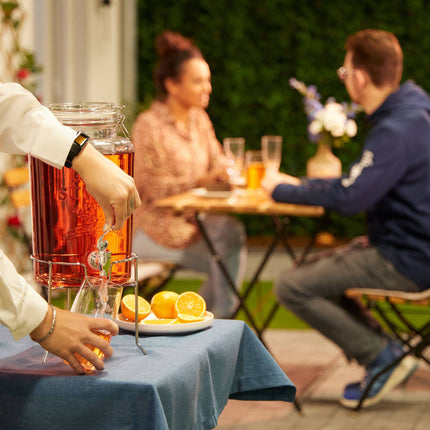 5 L beverage dispenser with stand