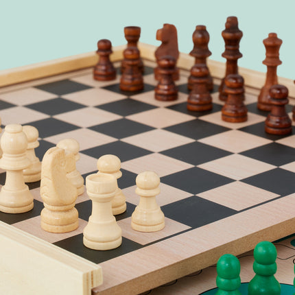 7-in-1 Wooden Board Game Set – Compact Design