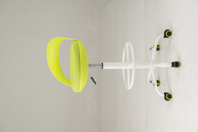 Verstelbare rolkruk met groene kunstleren zitting, 88-100 cm
