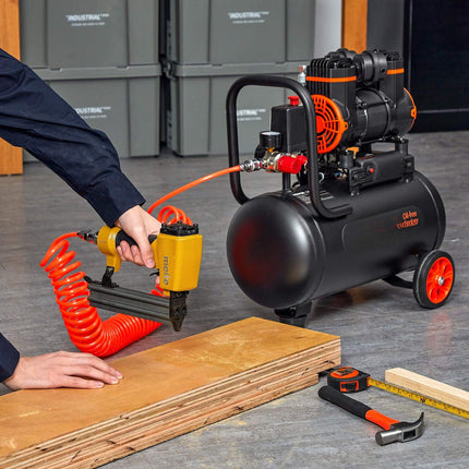 Air Compressor 4.8 Gallon, 900W Oil-Free, 70 dB
