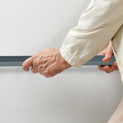 Aluminum handrail