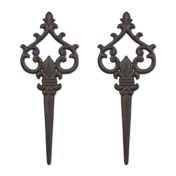 Antique garden plug set of 2