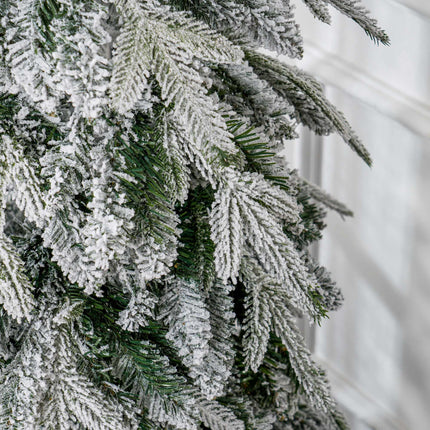 Artificial Christmas Tree 180cm with Snow and 600 Branches