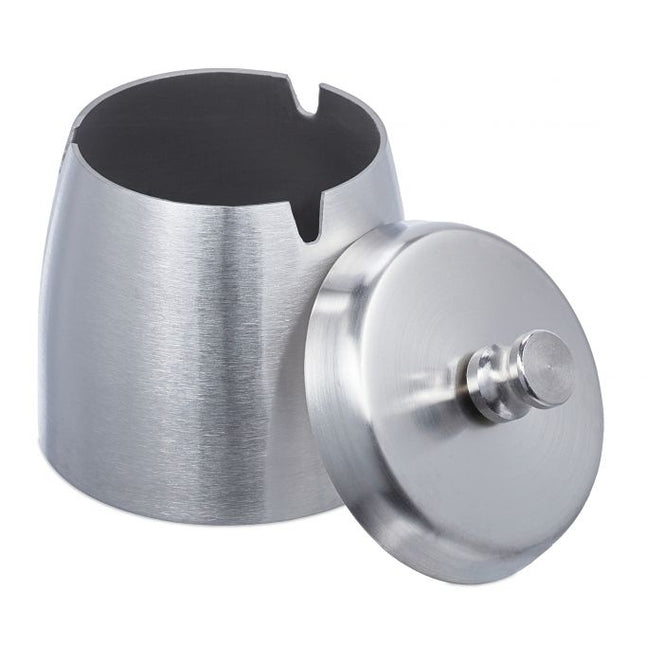 Ashtray with lid for outdoor use