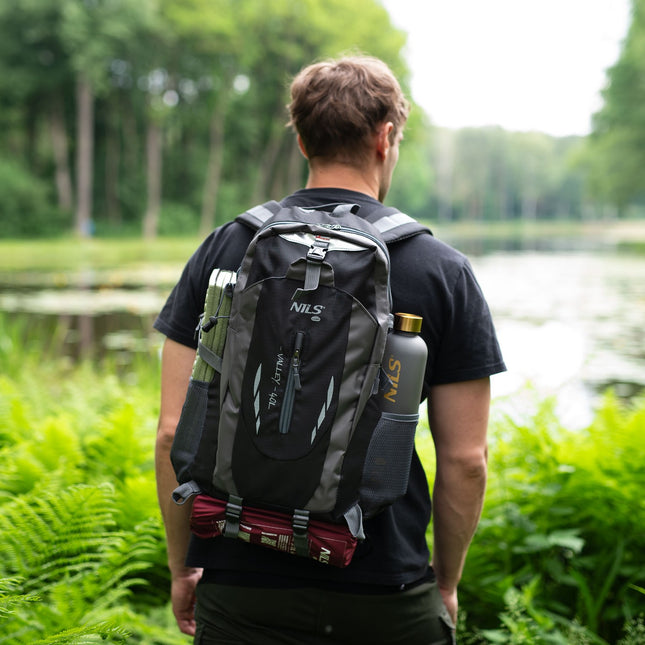 Backpack for Tourists, Black, 40L Capacity