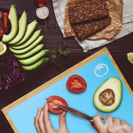 Bamboo cutting board with 6 mats