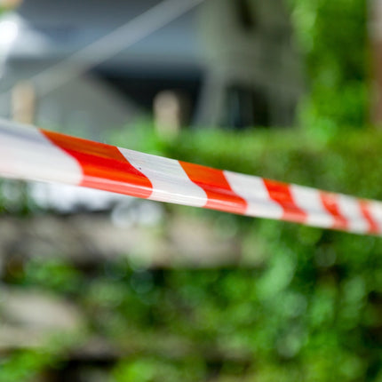 Barrier tape in red & white 200 m