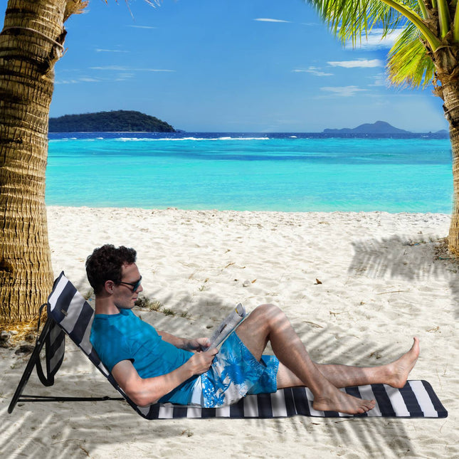Foldable beach mat, adjustable with carrying and magazine bag