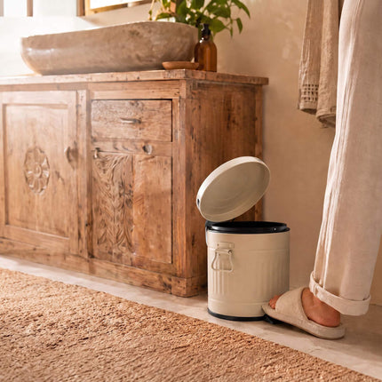 Beige Retro Bathroom Pedal Bin, 3L Capacity