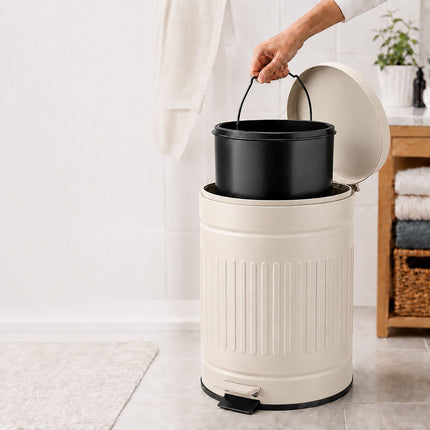 Beige Retro Bathroom Pedal Bin, 5L Capacity, Soft-Close Lid