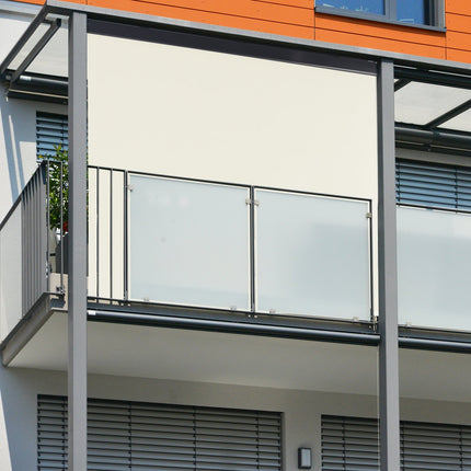 Beige vertical awning with crank