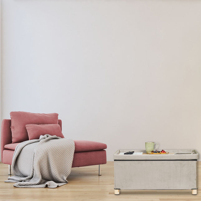 Bank met fluwelen bekleding en houten poten