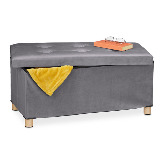 Bank met fluwelen bekleding en houten poten
