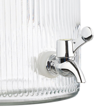 Beverage dispenser in retro design