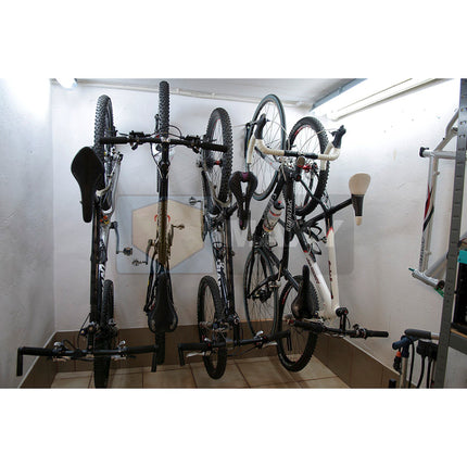 Bicycle hanger
