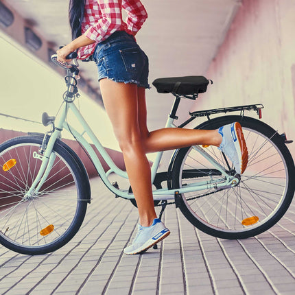 Bicycle saddle cover with gel