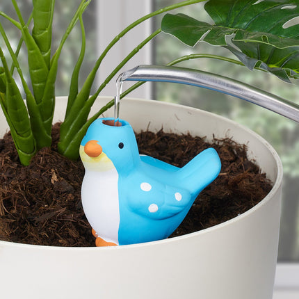 Bird with cone made of clay, set of 4