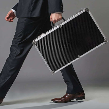 Black Aluminum Gun Case with Foam Insert, 47 x 25 cm