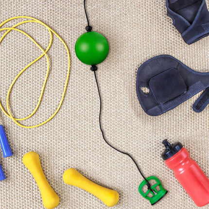 Boxing with reflex balls