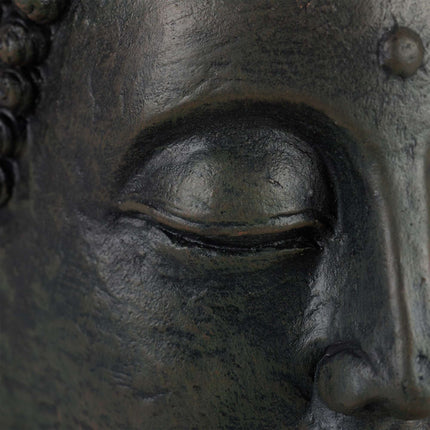 Buddha statue