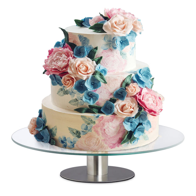 Cake plate with foot
