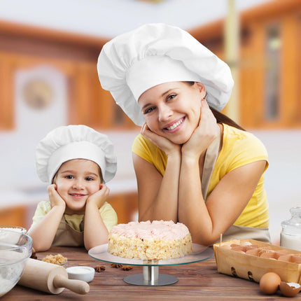Cake plate with foot
