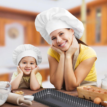 Cake tin with lifting base set of 2