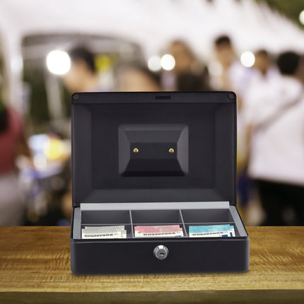 Cash box with 2 keys