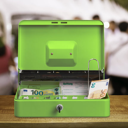 Cash drawer with lock