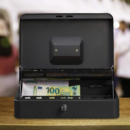 Cash drawer with lock