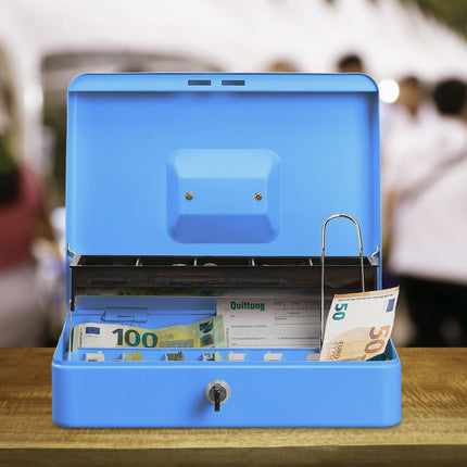 Cash drawer with lock