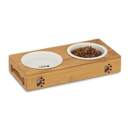 Ceramic bowl stand in bamboo
