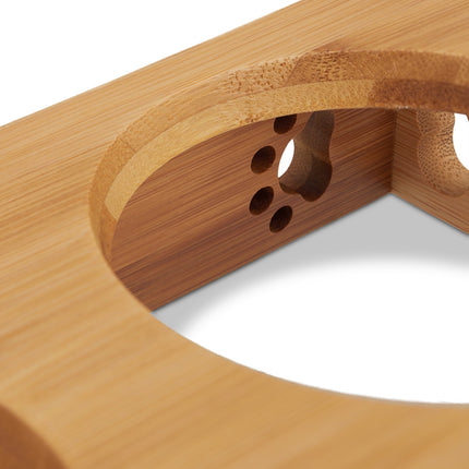Ceramic bowl stand in bamboo