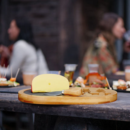 Cheese tray in bamboo with cutlery set in 2 parts
