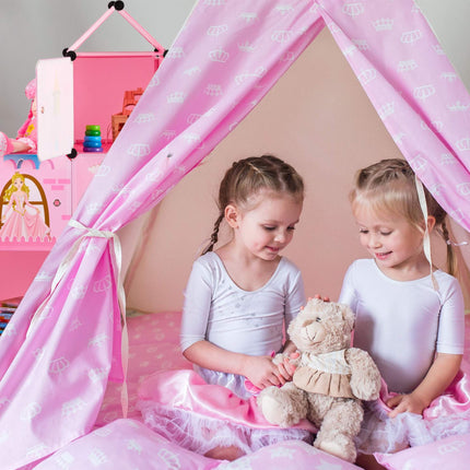 Children's room like a castle