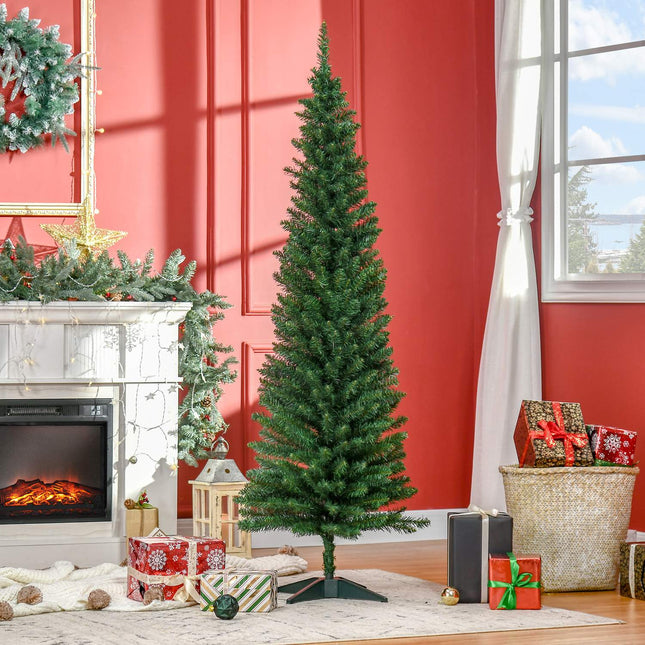 Green Christmas tree with 390 tips and robust stand