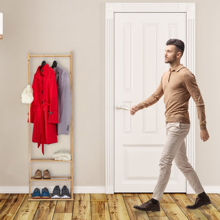 Clothes hanger in bamboo with 3 shelves