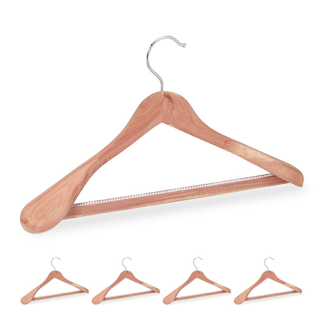 Clothes hangers in cedar wood set of 5