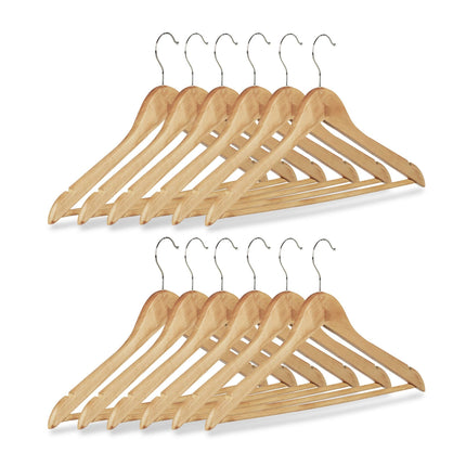 Clothes hangers set