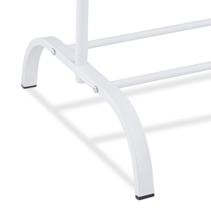 Clothes rack with shelf