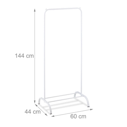 Clothes rack with shelf