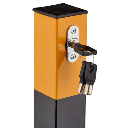 Collapsible barrier post