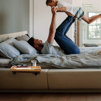Collapsible bed shelf made of bamboo